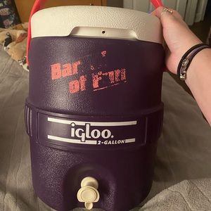 Vintage Igloo barrel of fun